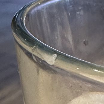 BJ's Restaurant & Brewhouse - food residue from previous patron - Pizza Near Me - La Mesa, California