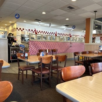 IHOP - Restaurant - Breakfast & Brunch Near Me - Temecula, California