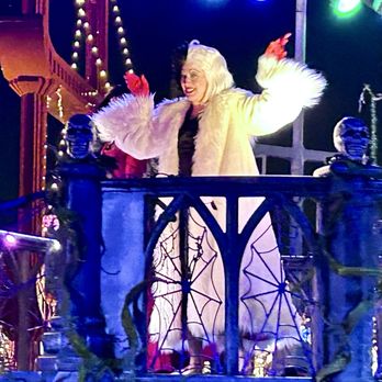 Frightfully Fun Parade - Cruella de Vil - Arts & Entertainment Near Me - Anaheim, California