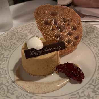 Hyeholde Restaurant - Pumpkin Cheesecake - New American Near Me - Coraopolis, Pennsylvania Hyeholde Restaurant - Pumpkin Cheesecake - New American Near Me - Coraopolis, Pennsylvania