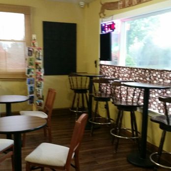 K-9 & Coffee - I like the window seat always - Coffee & Tea Near Me - Glenelg, Maryland