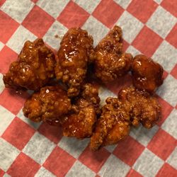 Duffy's Tavern - Boneless wings