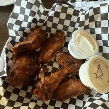 Detroit Coney Grill - Buffalo wings - Sports Bars Near Me - Gilbert, Arizona Detroit Coney Grill - Buffalo wings - Sports Bars Near Me - Gilbert, Arizona