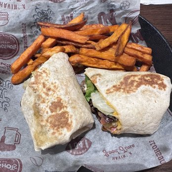 Mugshots Grill & Bar - Collierville, TN - Burgers Near Me - Collierville, Tennessee Mugshots Grill & Bar - Collierville, TN - Burgers Near Me - Collierville, Tennessee