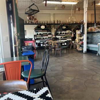 Venice Gourmet - Inside - Delis Near Me - Sausalito, California Venice Gourmet - Inside - Delis Near Me - Sausalito, California