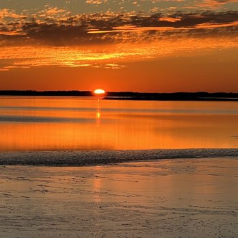 The Sanderling Resort - Sound side sunset - Resorts Near Me - Duck, North Carolina