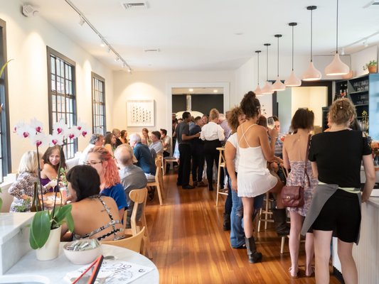 ELDR Restaurant by null