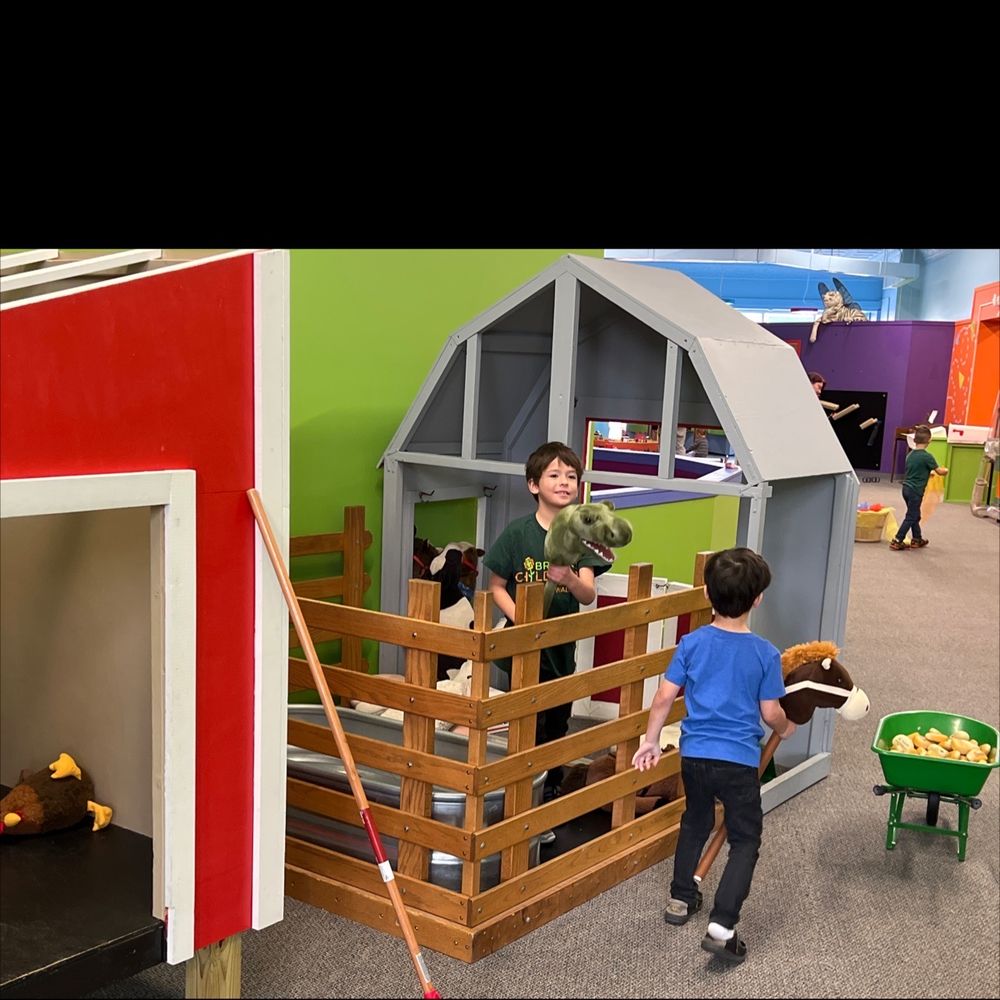Social spots from Kids 'N' Stuff ​Children's Museum