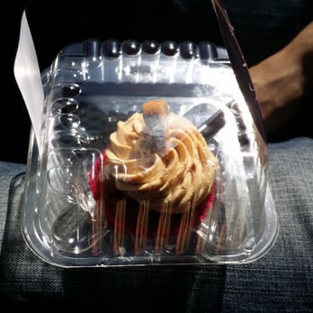 Nadia Cakes - Doggy cupcake - Bakeries Near Me - Palmdale, California