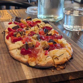 Cafe Largesse - Cafes Near Me - Sunset Valley, Texas