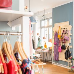 Peccato - Eine helle und freundliche Atmosphäre ermöglicht stressfreies anprobieren und shoppen.