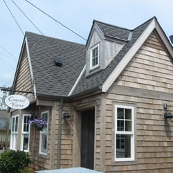 Coastal Yarns - Sunny shop exterior!