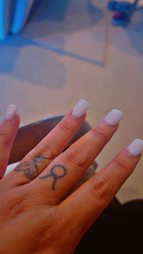 Princess Nails Logo