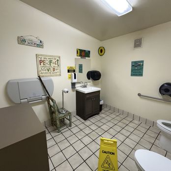 Halfway House Cafe - Women's restroom; you can hold hands with a friend for added comfort and support - American Near Me - Santa Clarita, California Halfway House Cafe - Women's restroom; you can hold hands with a friend for added comfort and support - American Near Me - Santa Clarita, California