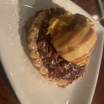 Catch 35 Naperville - Brandy Pecan Tart - Seafood Near Me - Naperville, Illinois