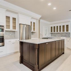 Quality Granite & Fine Floors - Same recent kitchen