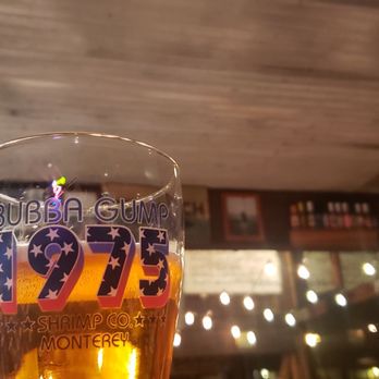 Bubba Gump Shrimp - Beer - served room temperature :( - Seafood Near Me - Monterey, California