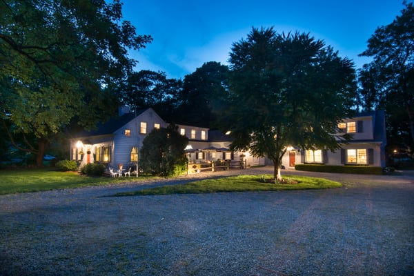 Parsonage Inn by null