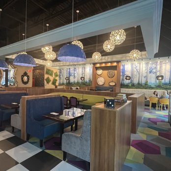 White Rabbit Dessert Experience - The inside is very nice - Desserts Near Me - Orlando, Florida White Rabbit Dessert Experience - The inside is very nice - Desserts Near Me - Orlando, Florida