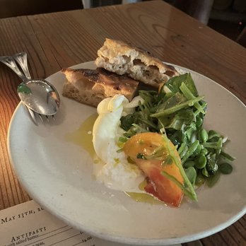 Pizzaiolo - Fresh Focaccia, Burrata, Tomato appetizer - Italian Near Me - Oakland, California Pizzaiolo - Fresh Focaccia, Burrata, Tomato appetizer - Italian Near Me - Oakland, California