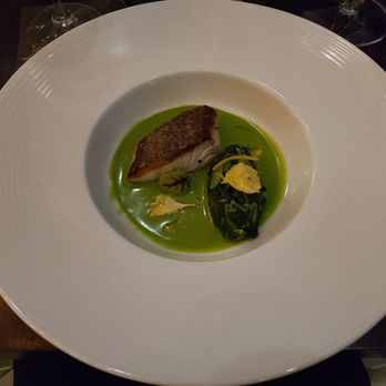 Solera - Dry Aged Yellowtail - Lounges Near Me - Honolulu, Hawaii