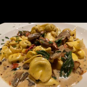 Spaghetti Eddie's Cucina Italiana - Italian Near Me - Glendora, California Spaghetti Eddie's Cucina Italiana - Italian Near Me - Glendora, California