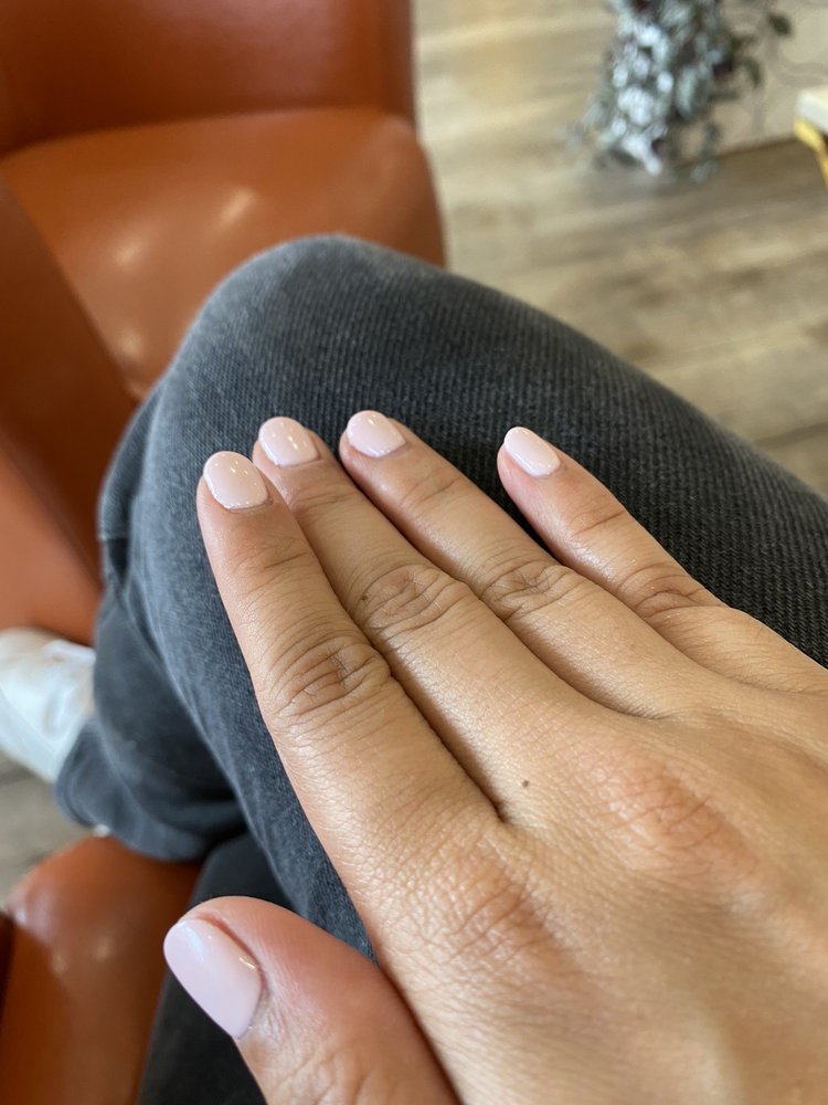 NIAGARA CENTRAL NAIL AND SPA 5233 Stanley Avenue, Niagara Falls