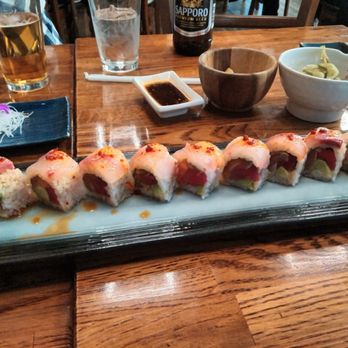 Catch Me Sushi - Kanpachi Roll - Sushi Bars Near Me - Canoga Park, California