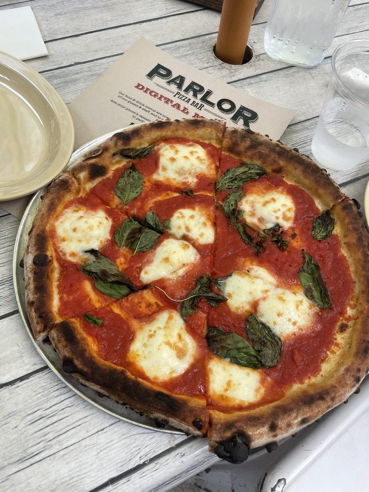 Parlor Pizza Bar - River North