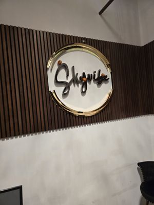 Skyvibe Restaurant and Lounge by null