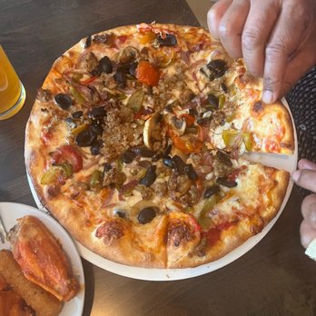 Bella Vista - Veggie, add hamburger - Italian Near Me - Lago Vista, Texas Bella Vista - Veggie, add hamburger - Italian Near Me - Lago Vista, Texas