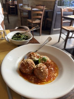 Trattoria Pennestri by null