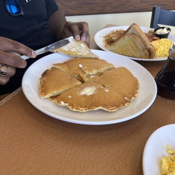 Scramblers - Classic with pancakes, eggs, bacon and hash browns - Breakfast & Brunch Near Me - Canton, Ohio