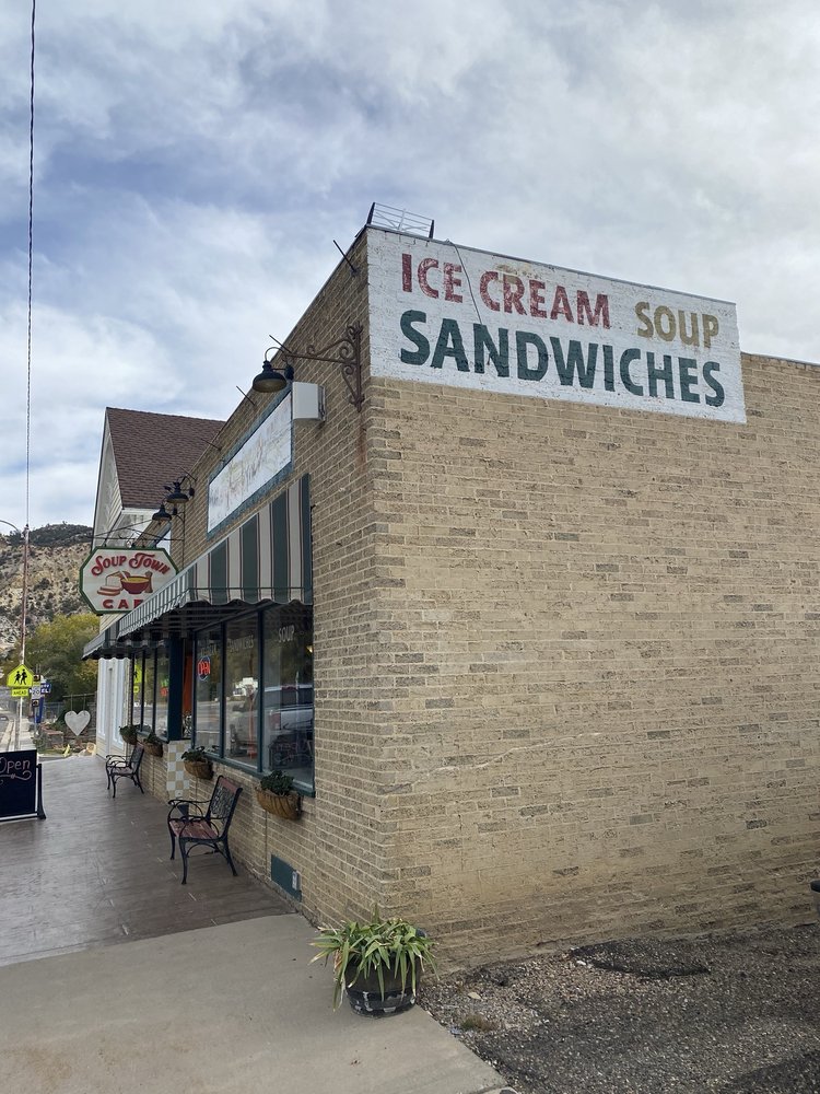 Soup Town Cafe Logo