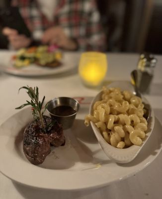 Holdren's Steaks & Seafood by null