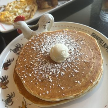 Breakfast Republic - Breakfast & Brunch Near Me - Culver City, California
