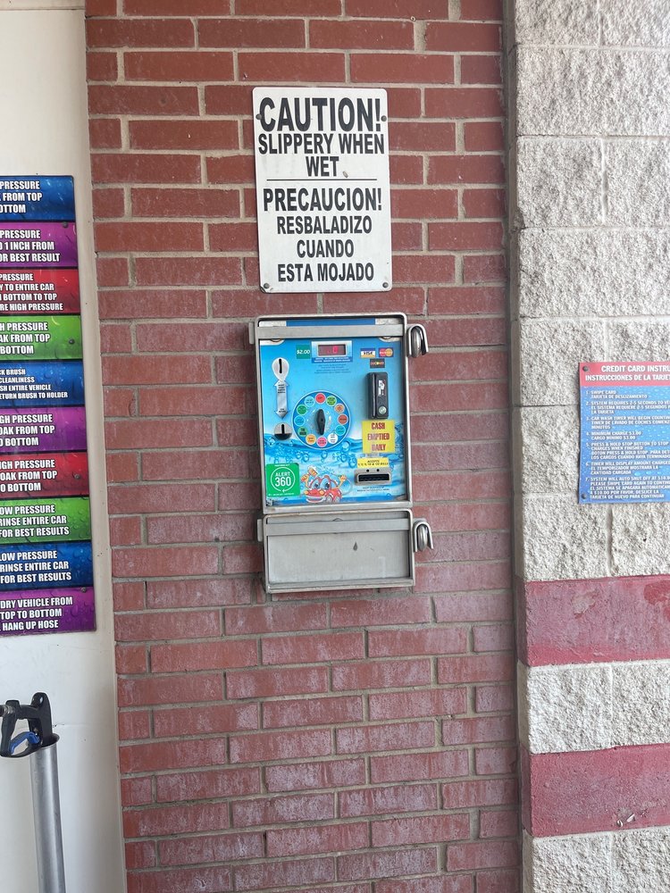 CLEAR WATER CAR WASH CLOSED 10410 E 41st St, Tulsa, Oklahoma