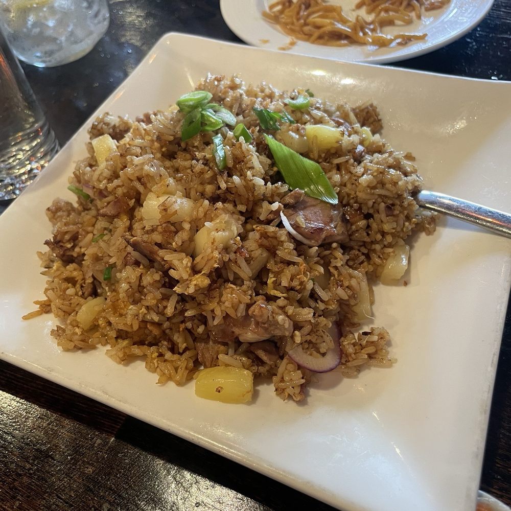Pineapple fried rice was mediocre