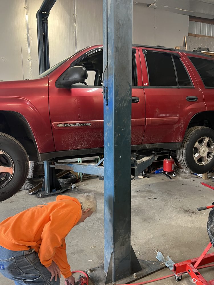 WILSON’S AUTO REPAIR Updated April 2024 Sadorus, Illinois Auto Repair Phone Number Yelp