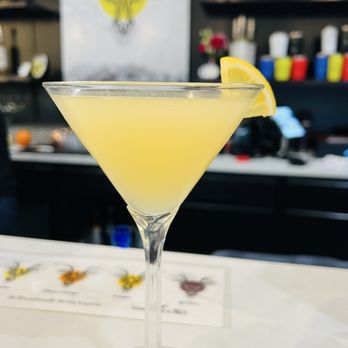 MoxYcello - Limoncello Lemon Drop - Distilleries Near Me - Littleton, Colorado