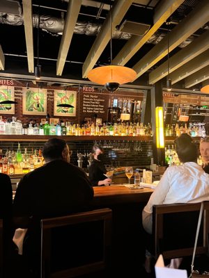 Honor Bar by null