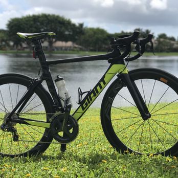 Hillsboro Bicycle Center - 2017 GIANT PROPEL ADVANCED SL1 - Bikes Near Me - Deerfield Beach, Florida Hillsboro Bicycle Center - 2017 GIANT PROPEL ADVANCED SL1 - Bikes Near Me - Deerfield Beach, Florida