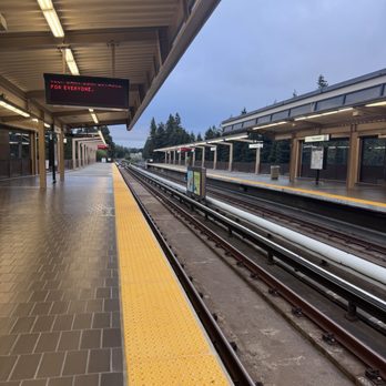 Hayward BART Station - Metro Stations Near Me - Hayward, California Hayward BART Station - Metro Stations Near Me - Hayward, California