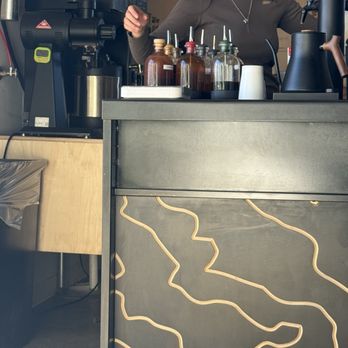 La Luz Coffee - Making a masterpiece - Coffee & Tea Near Me - Albuquerque, New Mexico