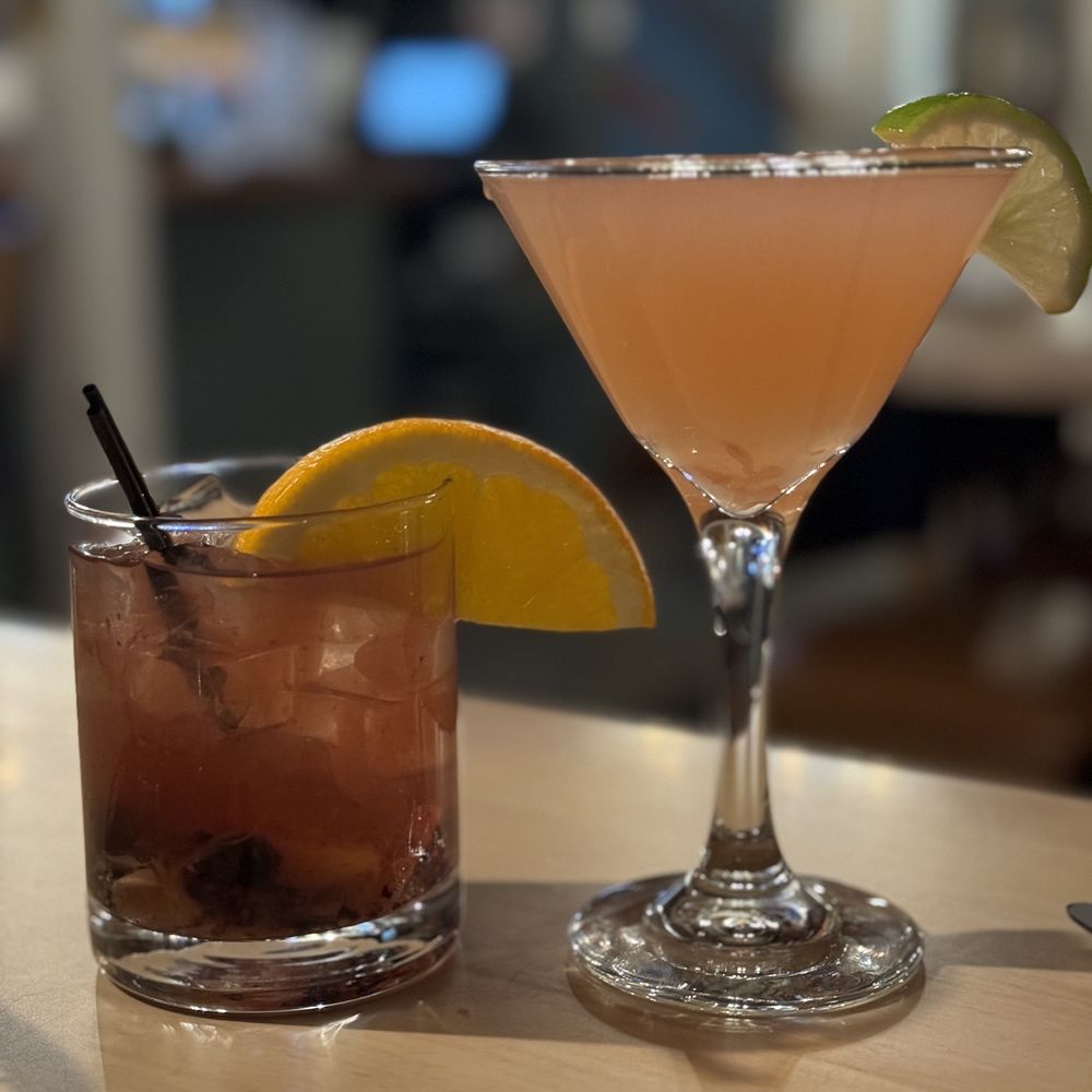 The Coastal Cabin - Old fashioned and grapefruit martini - Comfort Food Near Me - Narragansett, Rhode Island The Coastal Cabin - Old fashioned and grapefruit martini - Comfort Food Near Me - Narragansett, Rhode Island