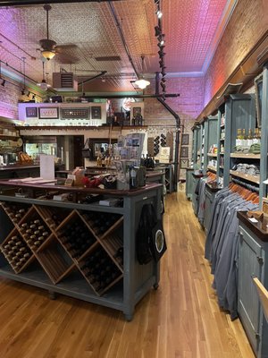 Caduceus Cellars and Merkin Vineyards Tasting Room by null