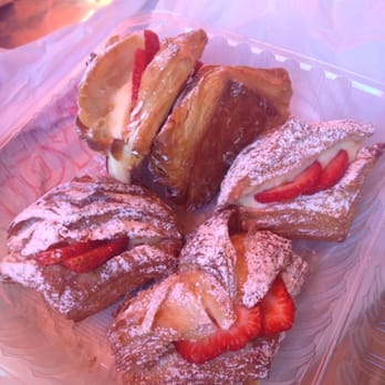 Cream Pan - In love! Strawberry Croissants!!! - Bakeries Near Me - Tustin, California Cream Pan - In love! Strawberry Croissants!!! - Bakeries Near Me - Tustin, California