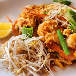 Original Thai Cuisine - Phad thai shrimp