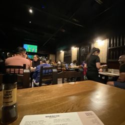 Oh Que Bueno Restaurant - Semoran - Seating Area