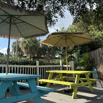 Coco's Juancho - Food Trucks Near Me - Miami, Florida